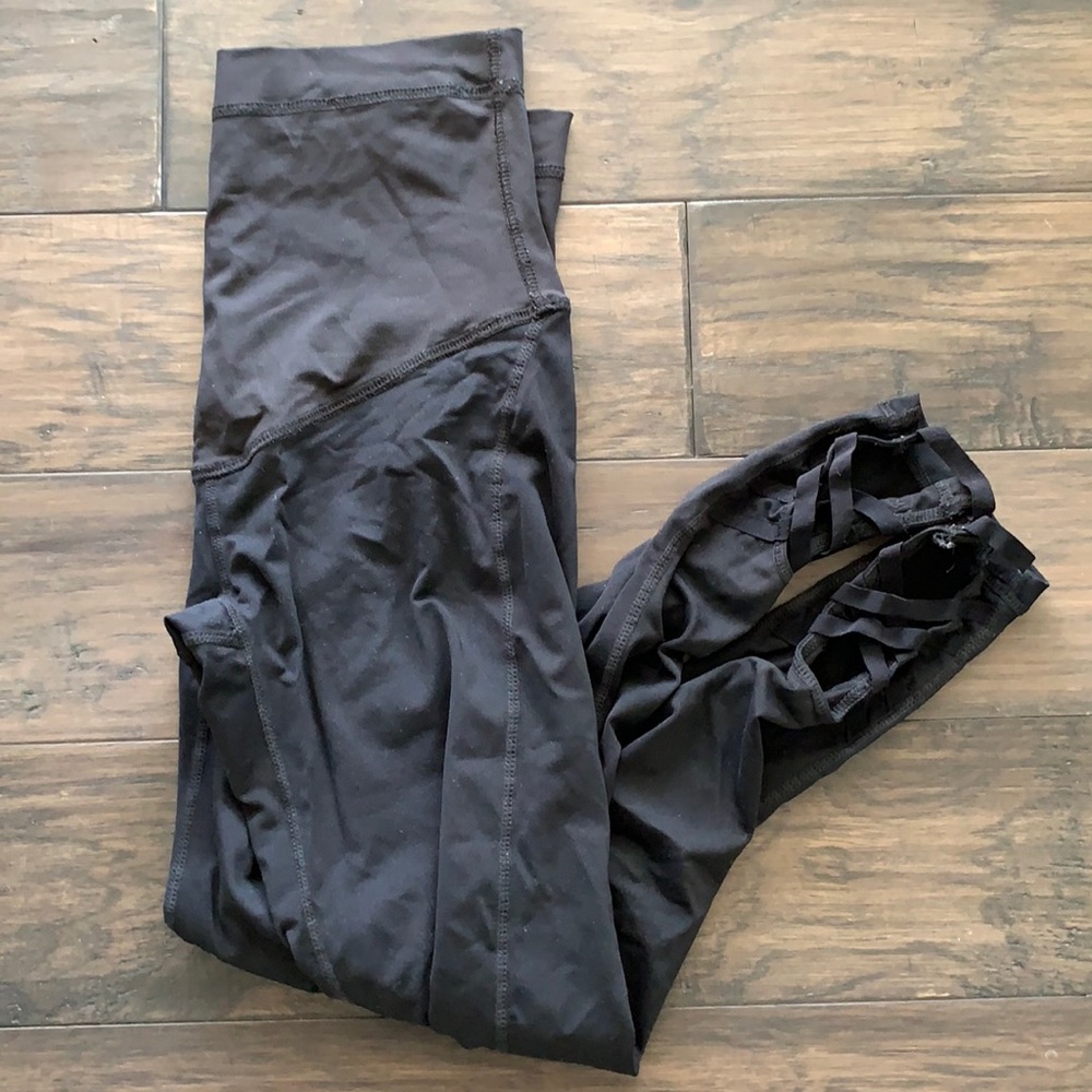 Maternity workout leggings